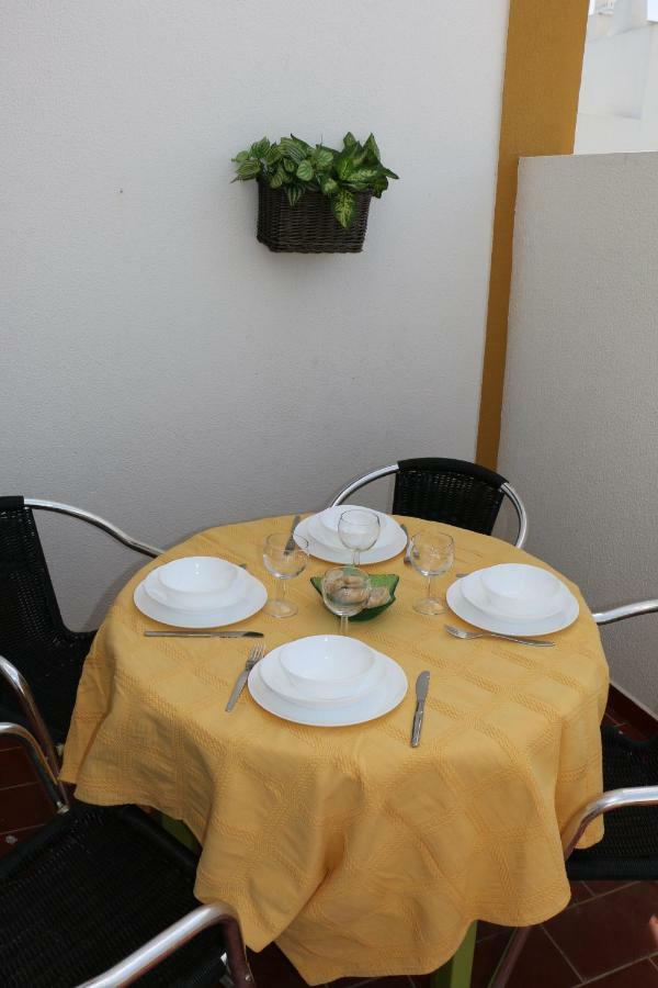 Home4U - Cosy Apartment With Fantastic Terrace Cabanas De Tavira Exterior photo